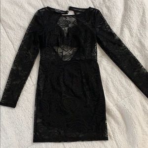 Bebe lace dress